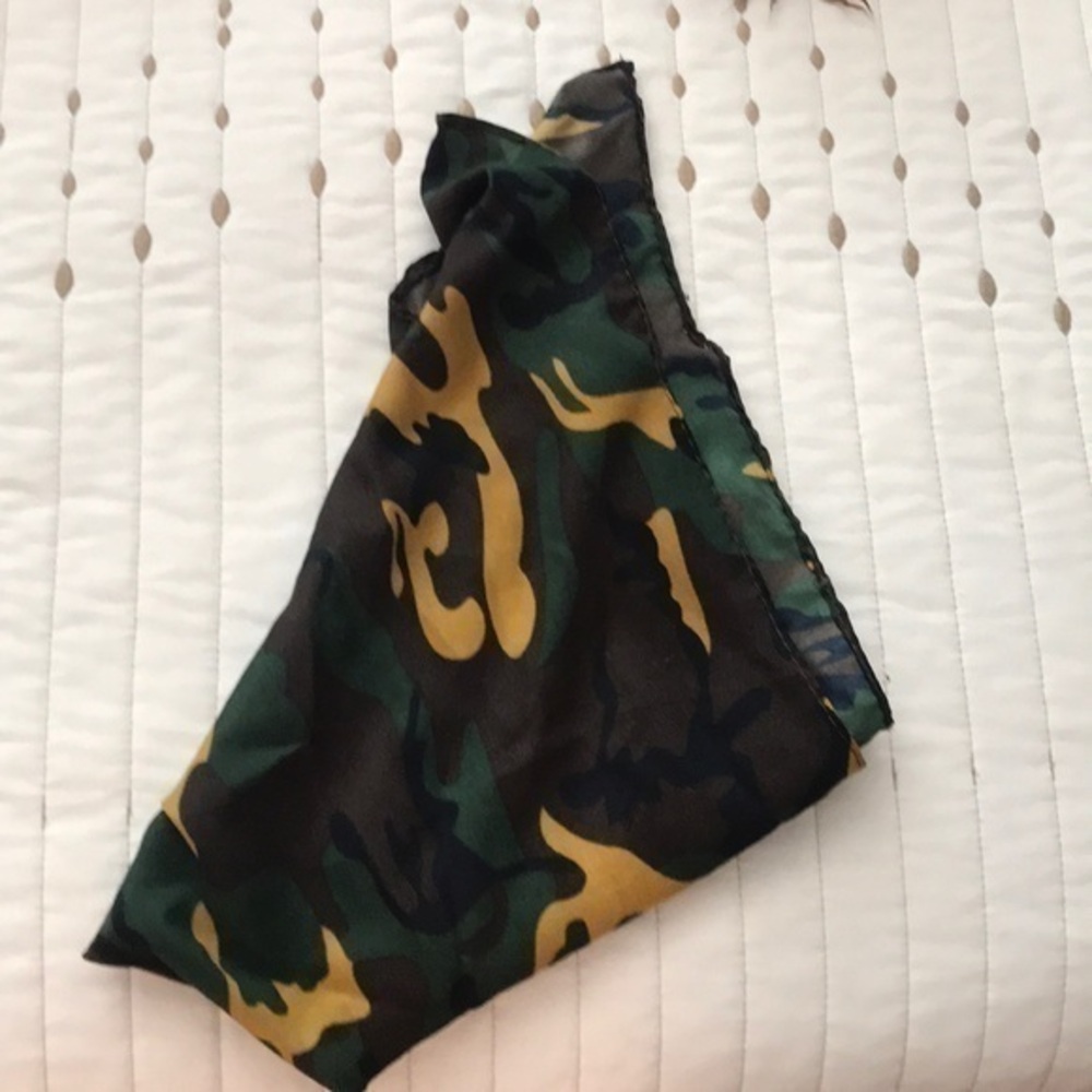 Camo bandana